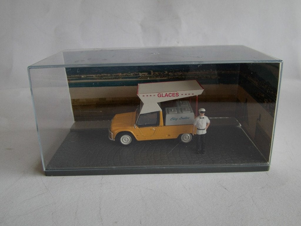 IXO Atlas Citroen ''Glaces" in plastic box, 2000s, 1/43, Ophalen of Verzenden, Zo goed als nieuw, Auto, Overige merken