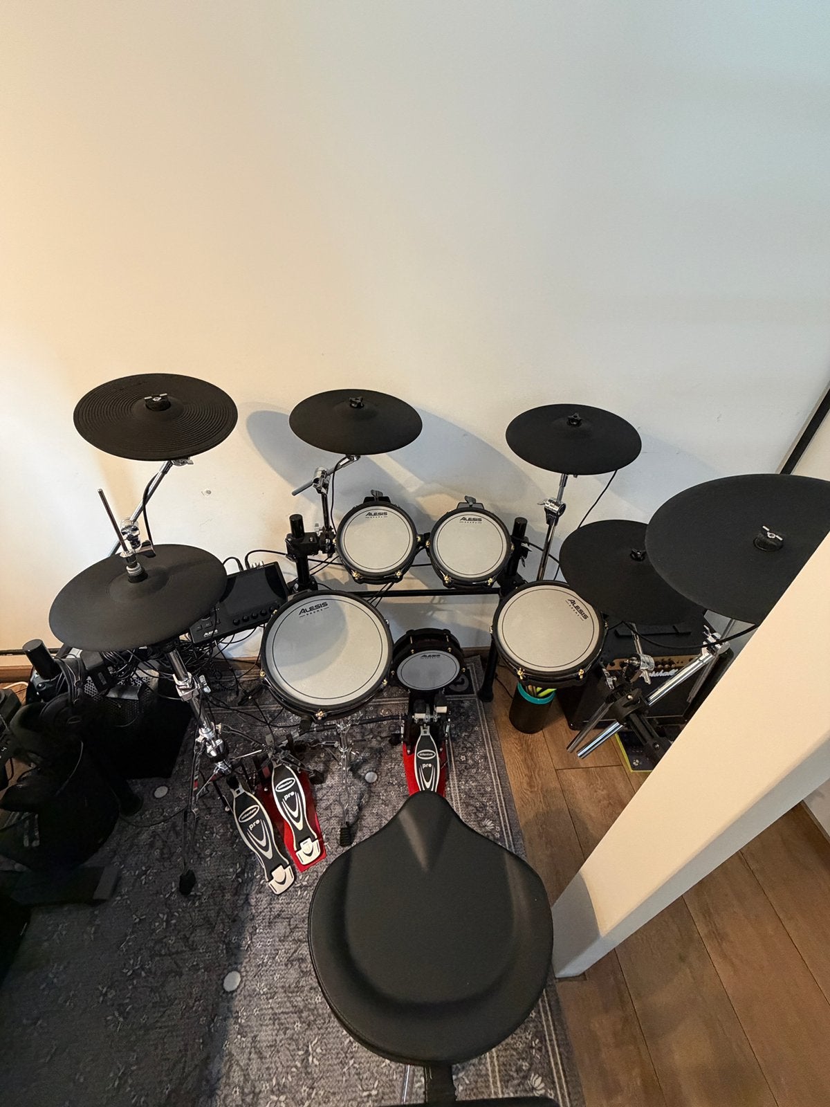 Alesis Strata Core E-Drum Kit + Hardware & Cymbal Upgrades, Muziek en Instrumenten, Drumstellen en Slagwerk, Ophalen, Zo goed als nieuw