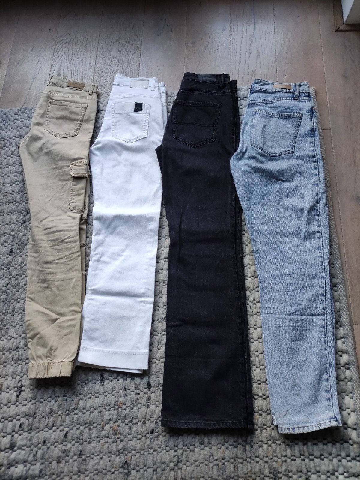 4 meisjesbroeken Maat 34-36 ZGAN, Ophalen, Meerkleurig, Zo goed als nieuw, Maat 34 (XS) of kleiner