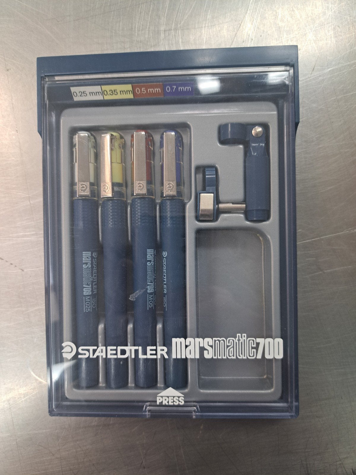 Staedtler Marsmatic 700 Tekenpennenset (4 stuks), Ophalen of Verzenden, Zo goed als nieuw, Potlood of Stift