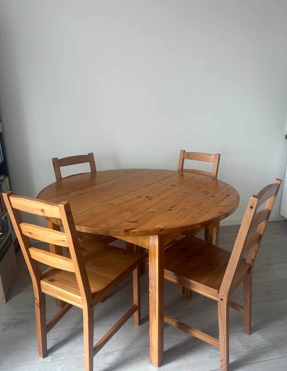 4 stoelen - Delft, Ophalen, Gebruikt, 100 tot 150 cm, Rond