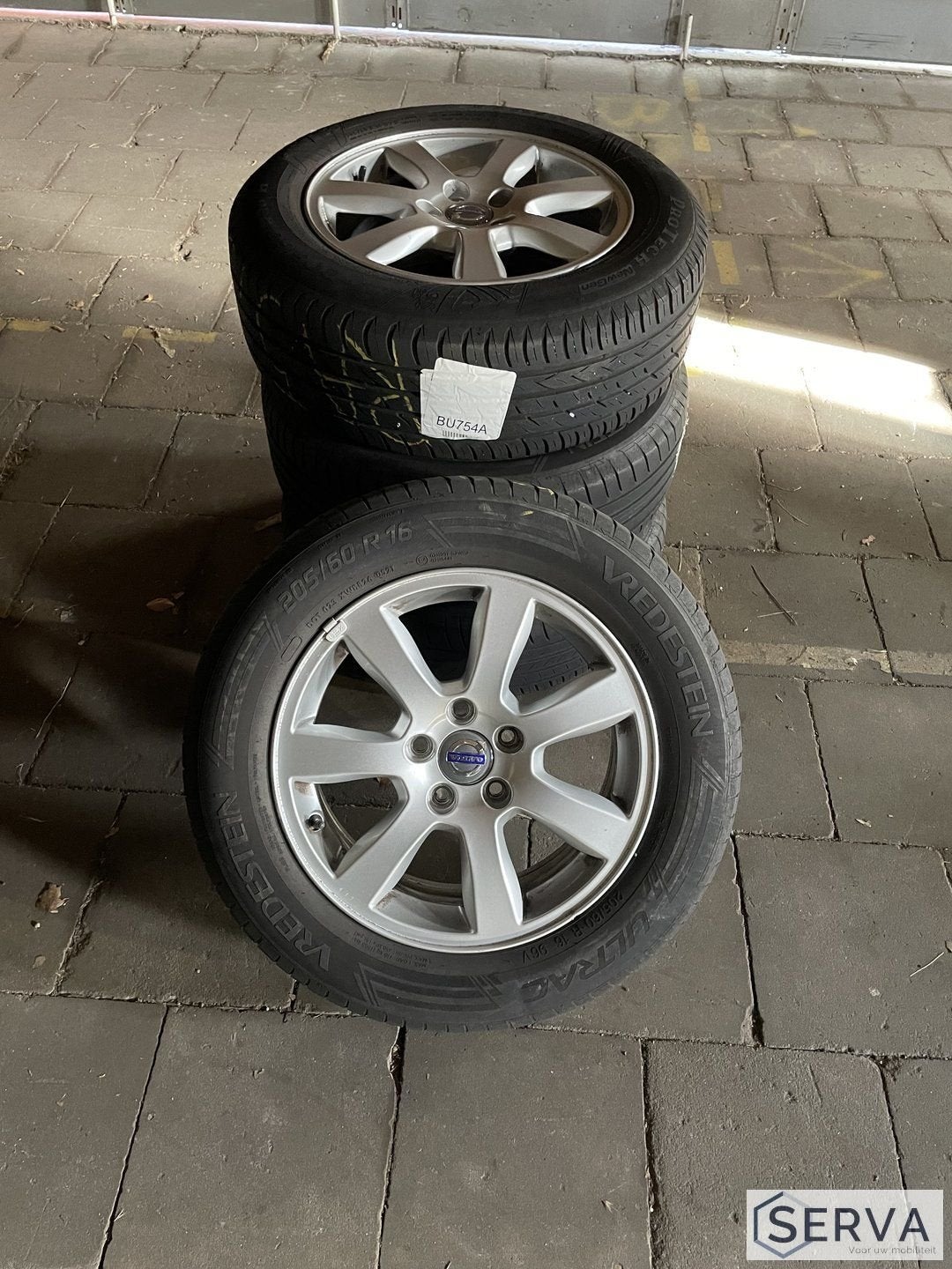 Volvo “Oden” wielen met Vredestein Ultrac zomerbanden, Auto-onderdelen, Banden en Velgen, Ophalen, Gebruikt, -, Banden en Velgen