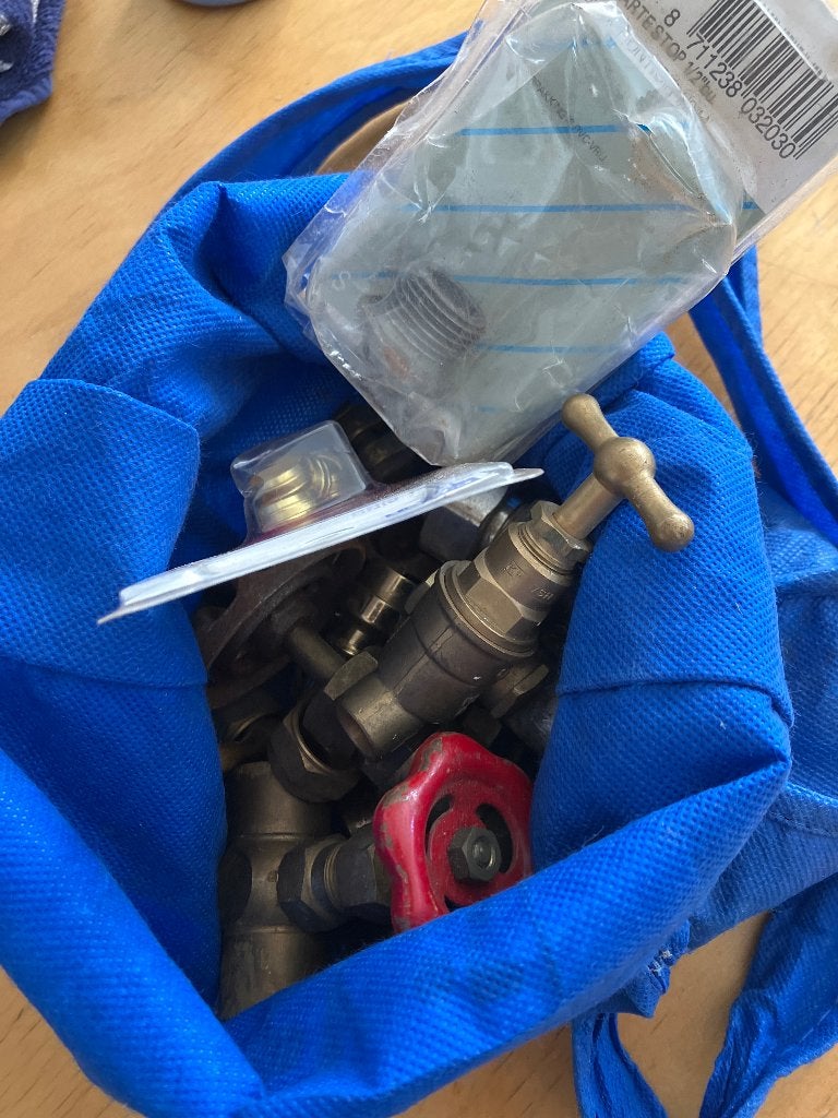 Partij nieuw en oud leidingwerk, kranen en koppelstukken, Doe-het-zelf en Verbouw, Ophalen of Verzenden, Gebruikt, Koper of Messing