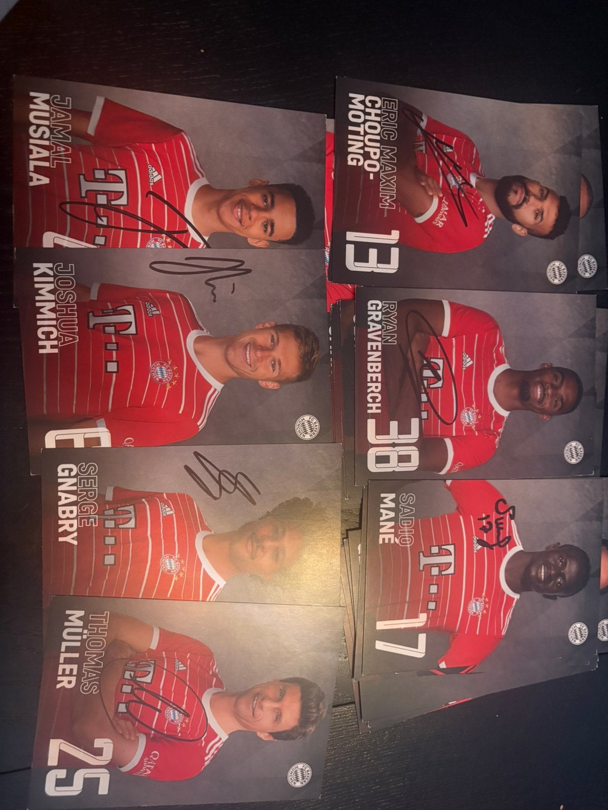 Gesigneerde bayern munchen spelerskaarten, Alle leeftijden, Ophalen of Verzenden, Zo goed als nieuw