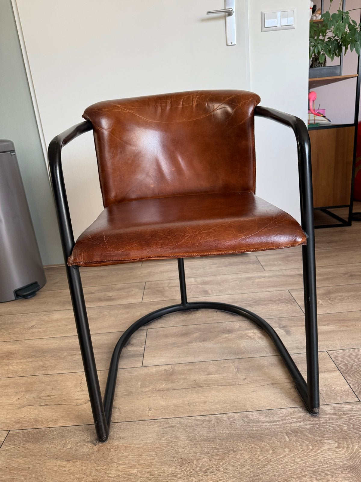Set van 4 cognac leren eetkamerstoelen met armleuning, Huis en Inrichting, Ophalen, Gebruikt, Bruin, Leer