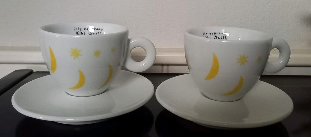 Illy cappuccino kop en schotels KIki Smith, Nieuw, Ophalen of Verzenden, Overige stijlen, Kop(pen) en/of Schotel(s)