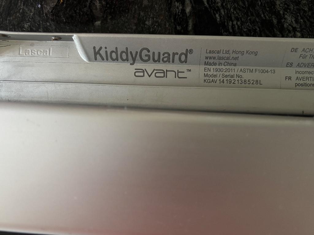 Kiddyguard avant traphekje, Ophalen, Aluminium, Oprolhekje, Zo goed als nieuw