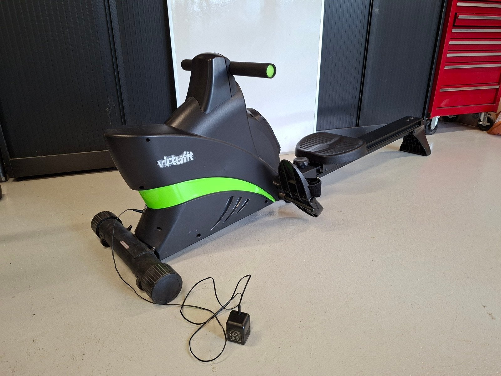VirtuFit Roeitrainer Semi-pro - Zo goed als nieuw, Ophalen, Zo goed als nieuw, Metaal, Roeitrainer