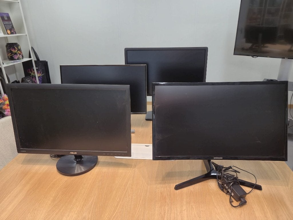 Partij van 4x PC Monitoren (Samsung, Dell, Asus) - Ook los!, Computers en Software, Monitoren, Ophalen, IPS, Kantelbaar, Full HD