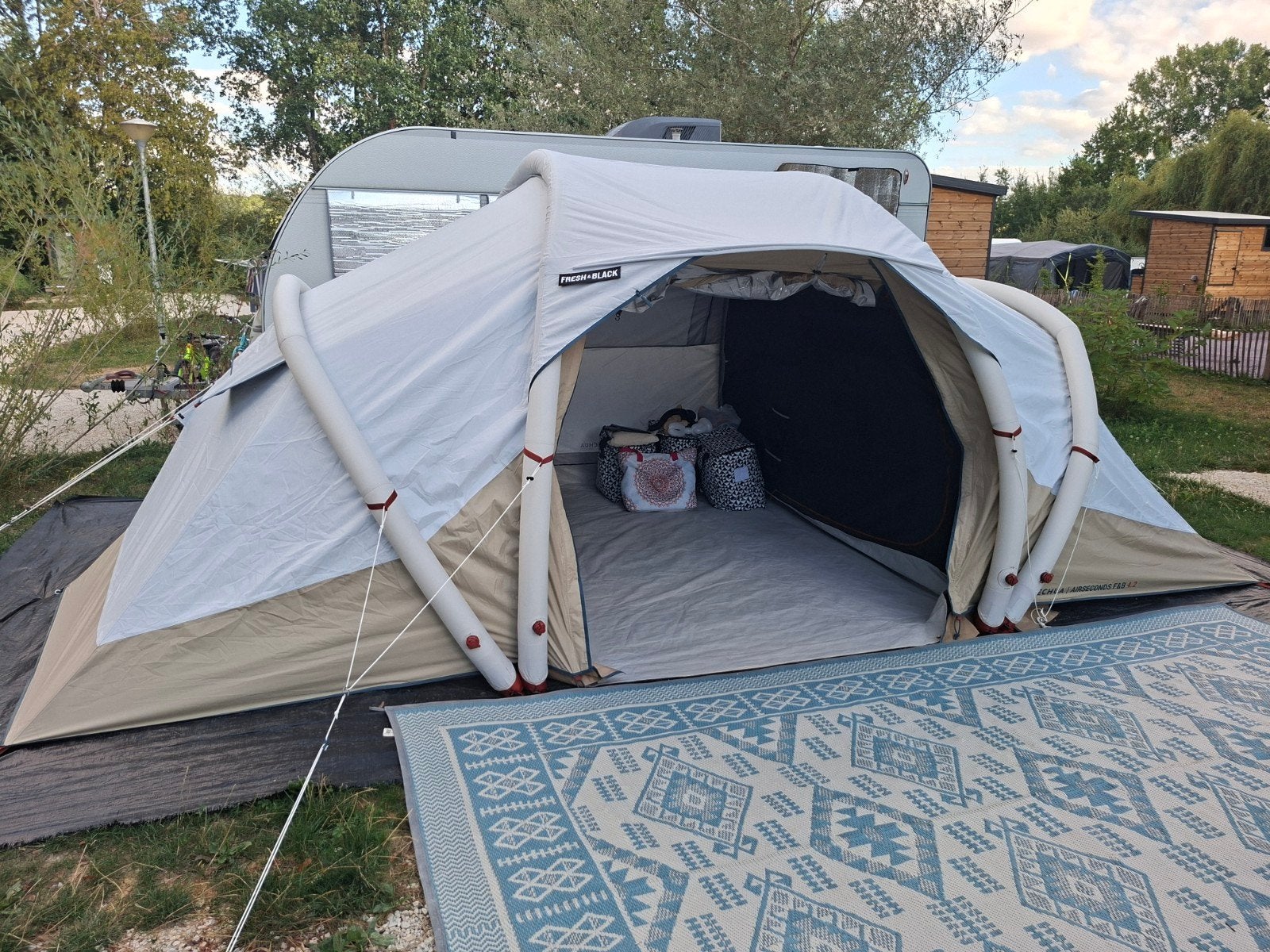 Quechua Air Seconds 4.2 (zgan), Caravans en Kamperen, Tenten, Ophalen, Zo goed als nieuw, Tot en met 4