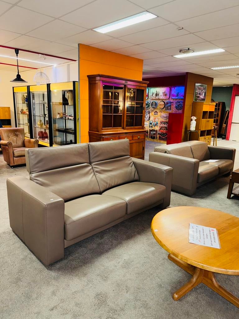 Twee prachtige lederen banken van Sitting Vision, Ophalen of Verzenden