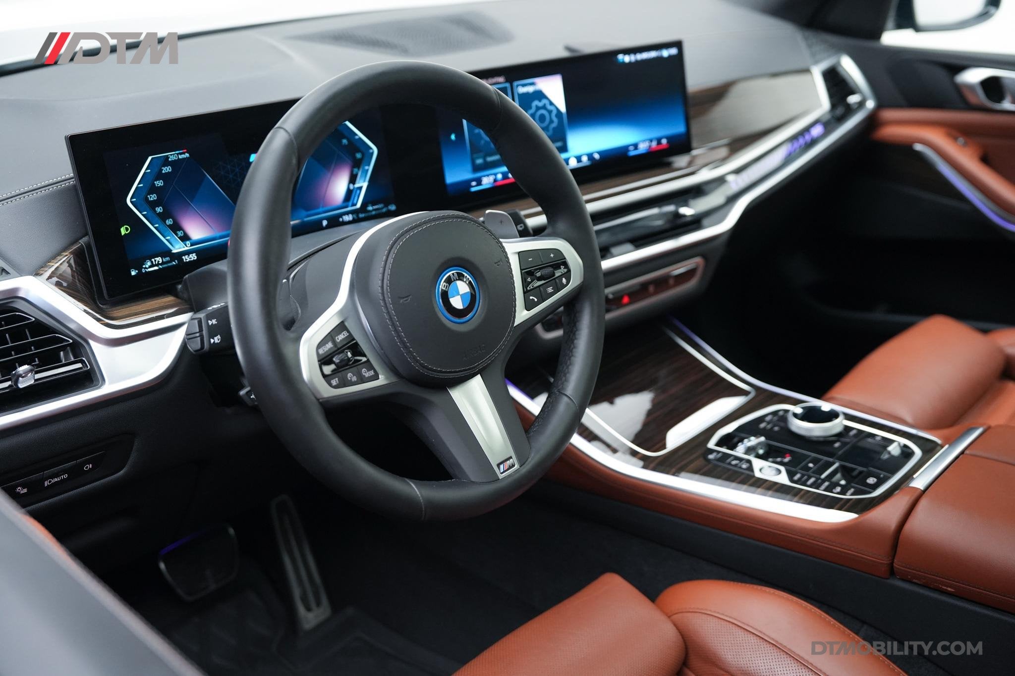 BMW X5 xDrive50e High Executive M-Sport | Glow | Skylounge |, Auto's, Stof, Gebruikt, 2395 kg, Plug-in hybride
