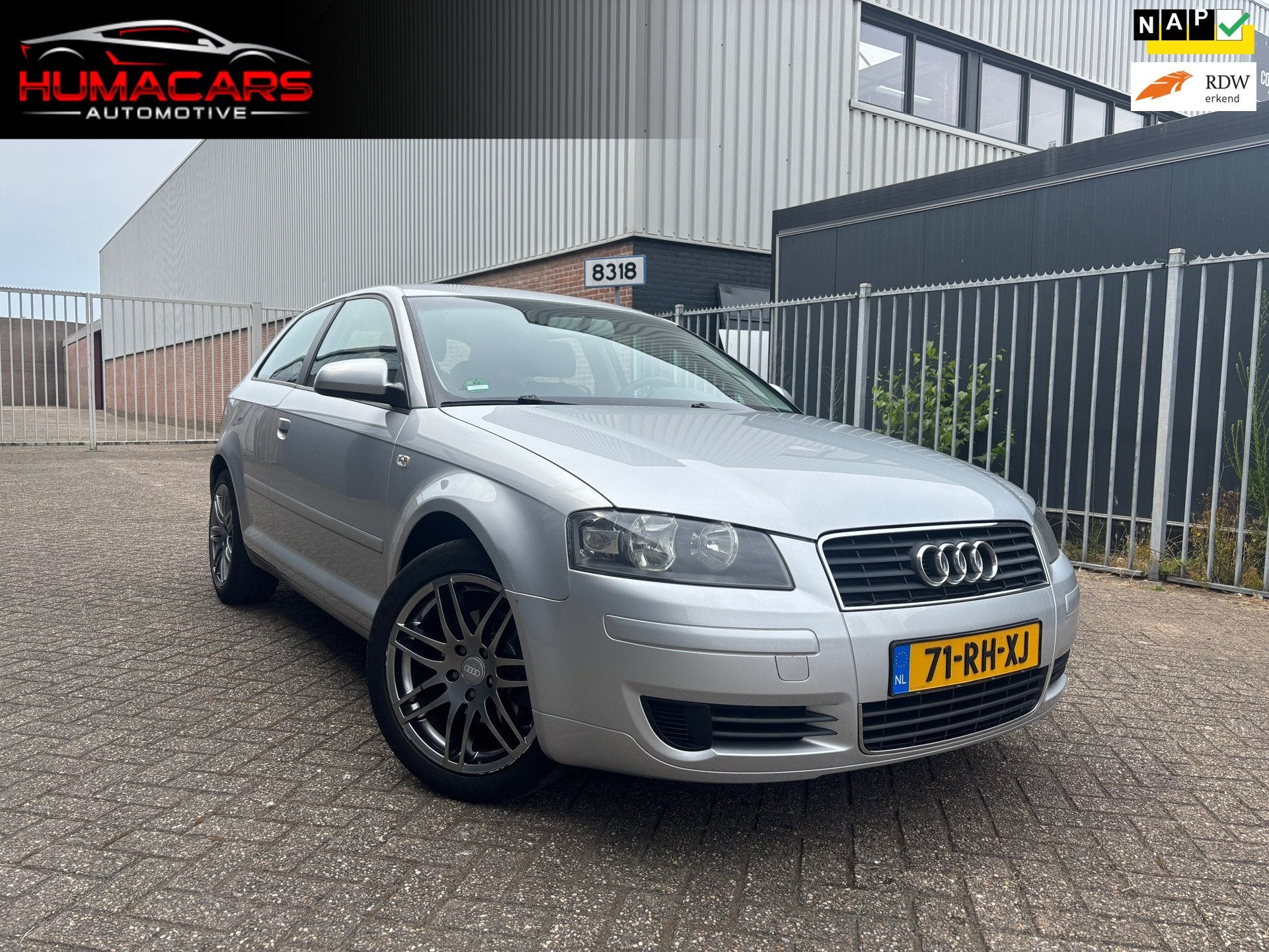 Audi A3 1.6 Attraction|NAP|Airco|Cruise|leren stoelen|apk ap, Auto's, Audi, Voorwielaandrijving, Gebruikt, Zwart, 4 cilinders