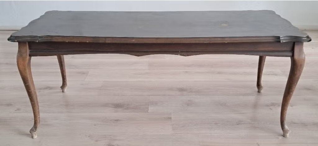 Antique coffee table with ornate legs, Ophalen, Overige materialen, Gebruikt, 50 tot 100 cm