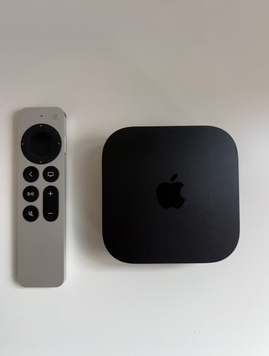 Apple TV 4K 128 GB (3e generatie) met Ethernet en Wifi, Ophalen, Zo goed als nieuw, HDMI, Minder dan 500 GB