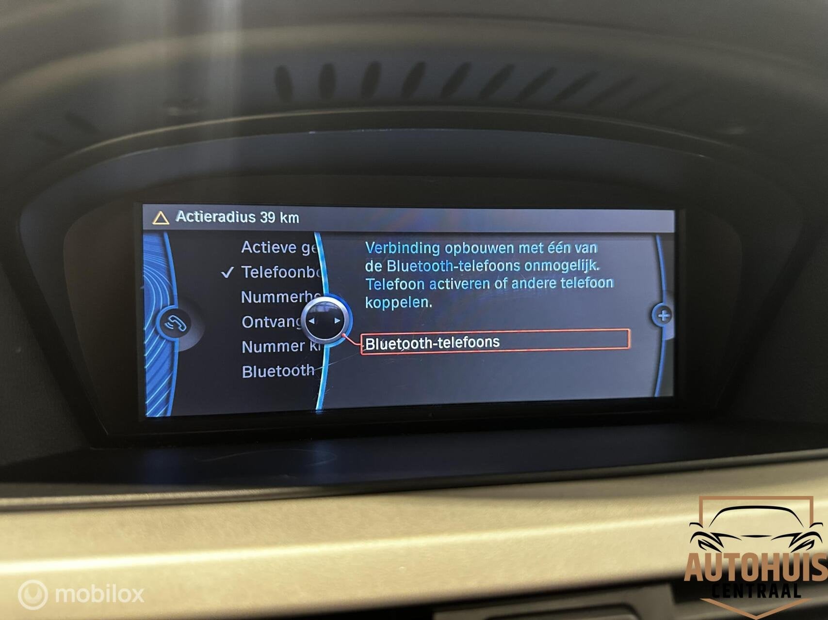 Foto 18 van BMW 3-serie Touring 318i Business Line*NwAPK*Trekhaak*Navi