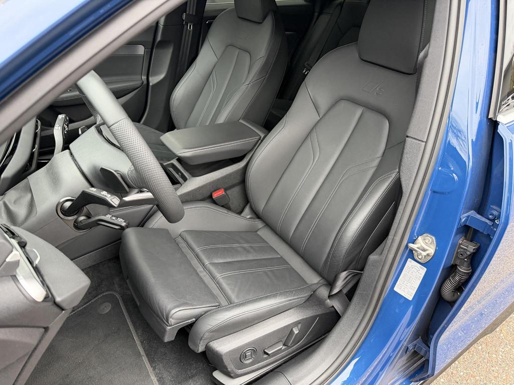 Audi A5 Avant 2.0 TFSI S edition 204 PK | Demo | Adaptive cr, 12 maanden, 15 km/l, 4 cilinders, Blauw