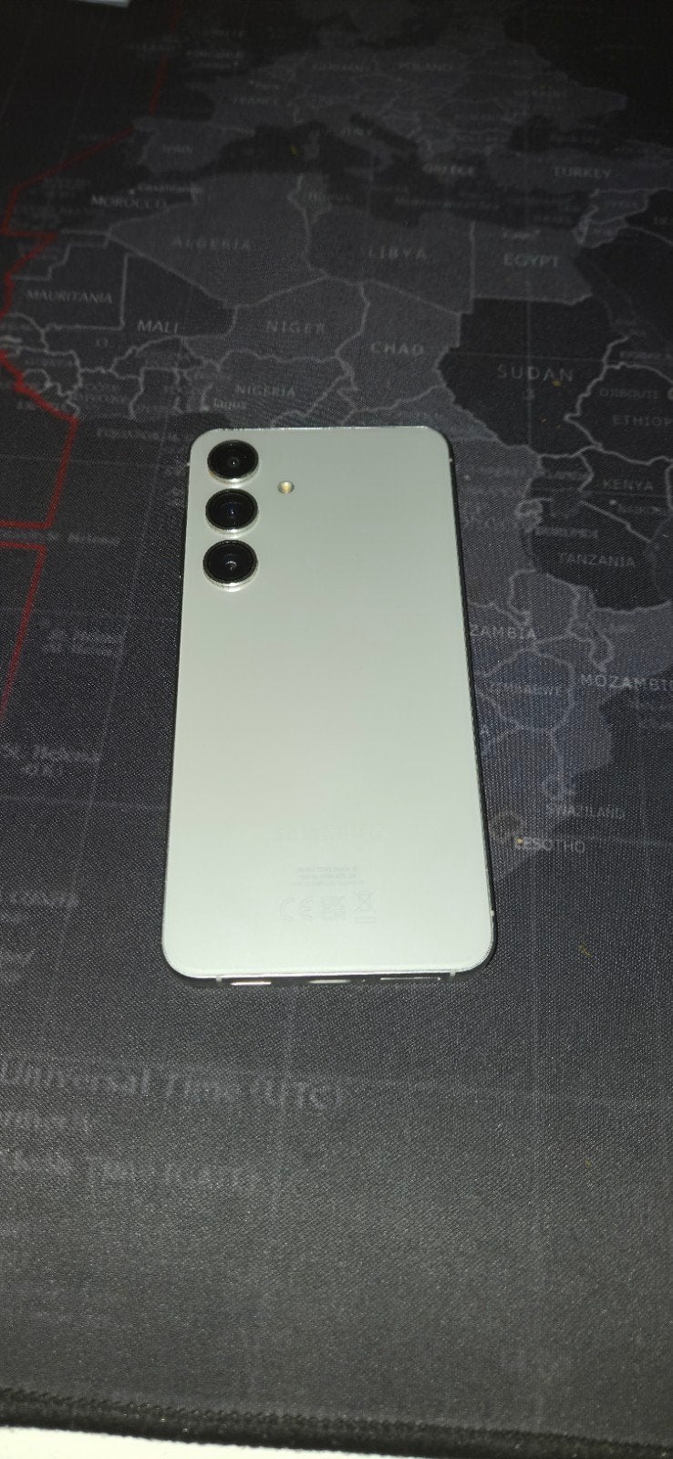 Samsung S24 - 2 jaar oud, perfect werkend.