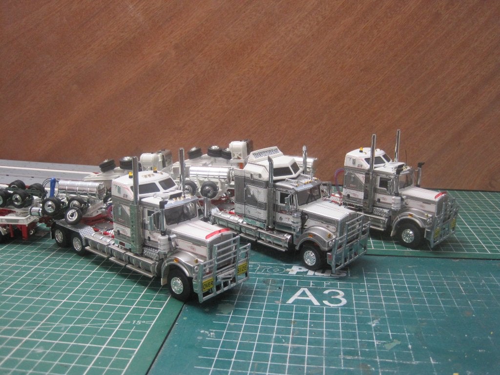 3 X Drake  Bowers Heavy Haulage + grote diepladers, Hobby en Vrije tijd, Modelauto's | 1:50, Ophalen, Nieuw, Bus of Vrachtwagen