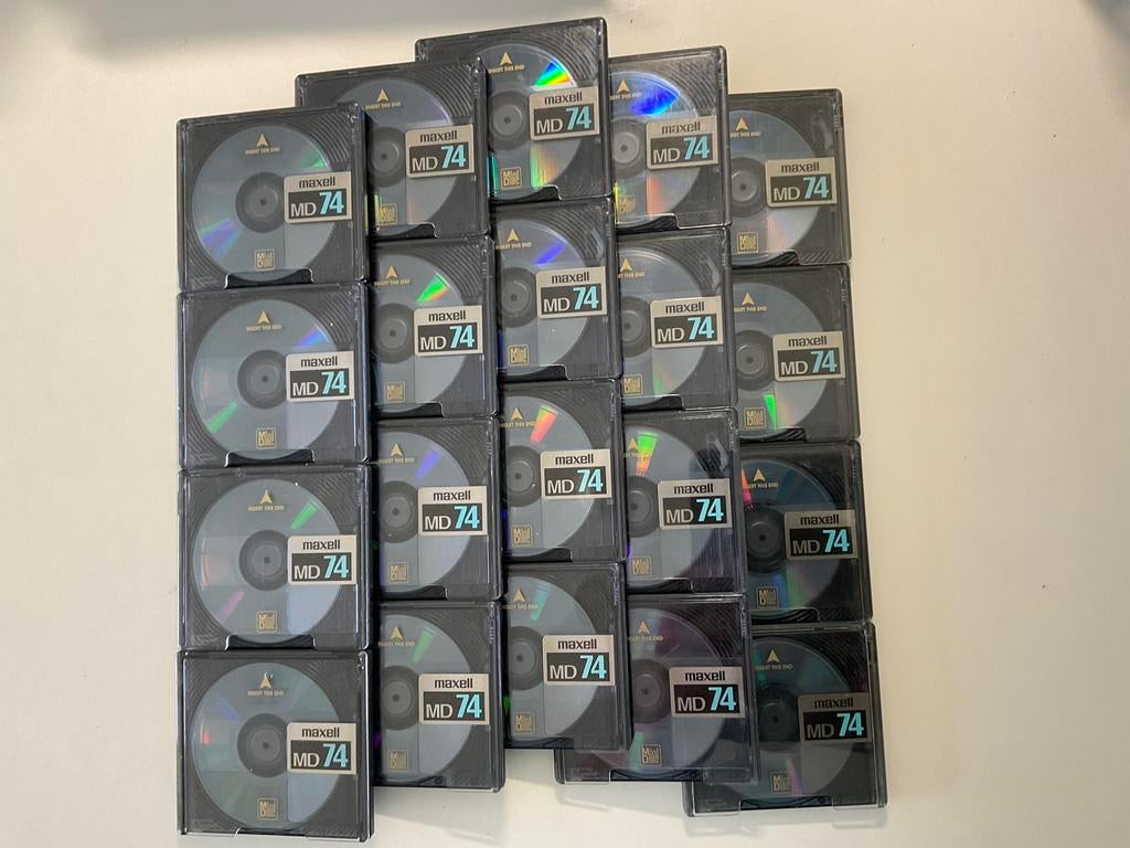 Minidisc’s  MAXELL BLAUW  20x als nieuw. 74 minuten, Ophalen of Verzenden