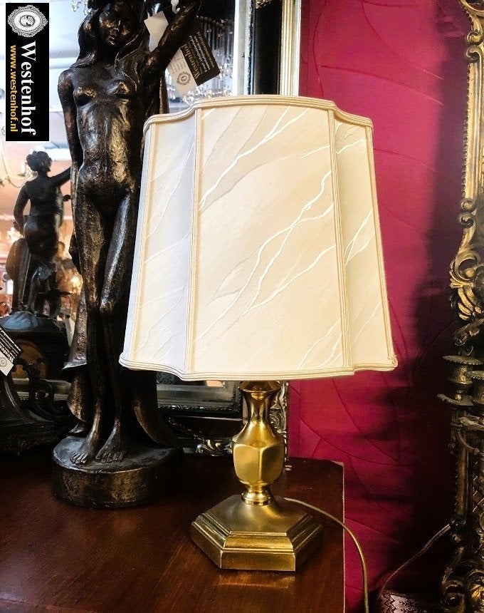 Brocante tafellamp messing goud met klassiek lampenkap crème, Verzenden