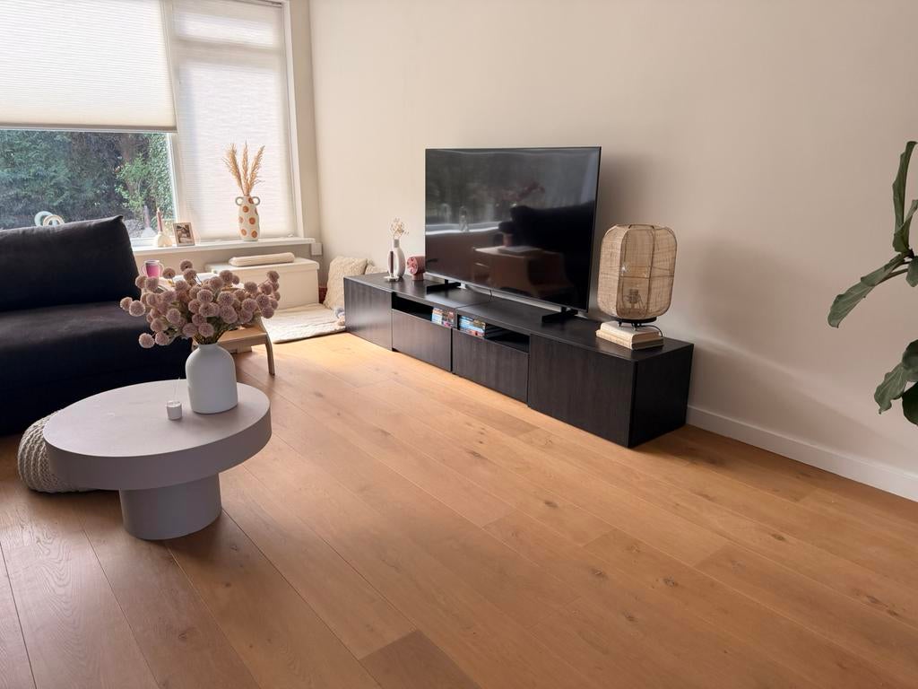 IKEA BESTA ZWART 240 cm (twee keer 120 cm), Ophalen, 25 tot 50 cm, 200 cm of meer, Minder dan 100 cm