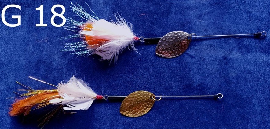 Set G 18 van 2 stuks polder snoekspinners met streamer, Ophalen, Nieuw, Complete set