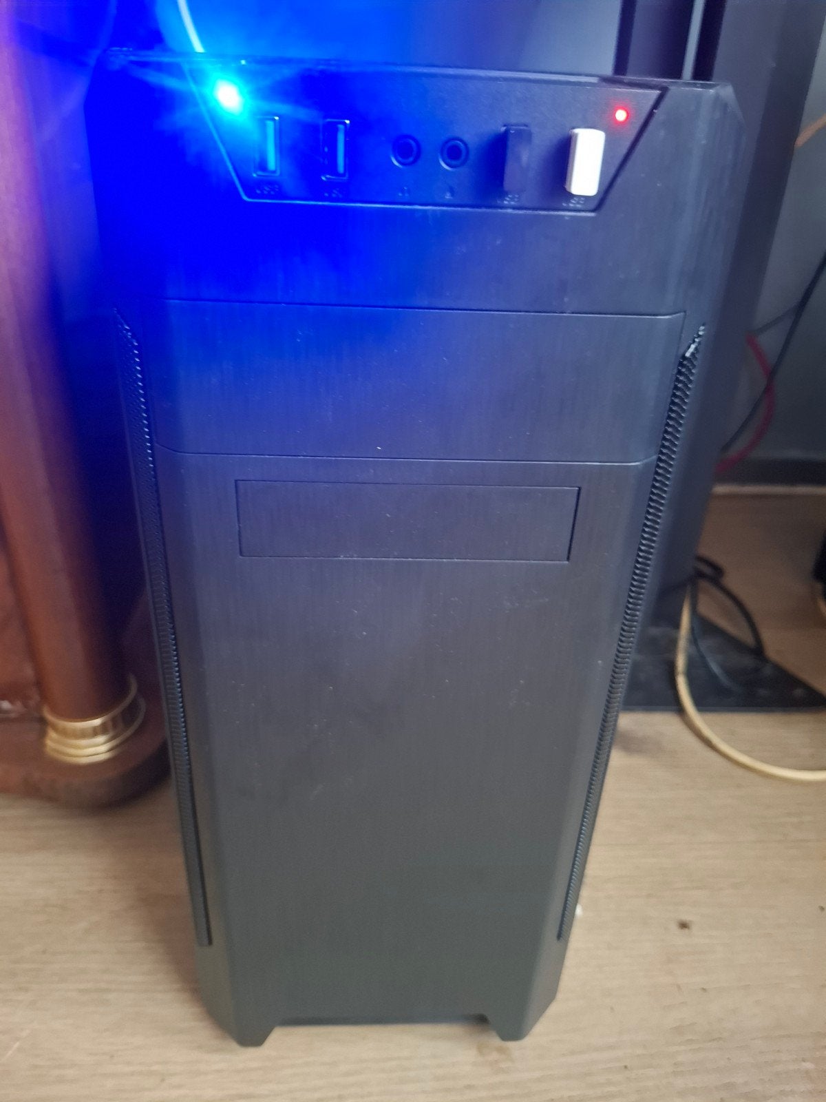 high  end gaming  PC  am5 ddr5 rtx 3050, Ophalen of Verzenden, Zo goed als nieuw, Gaming, 4 Ghz of meer