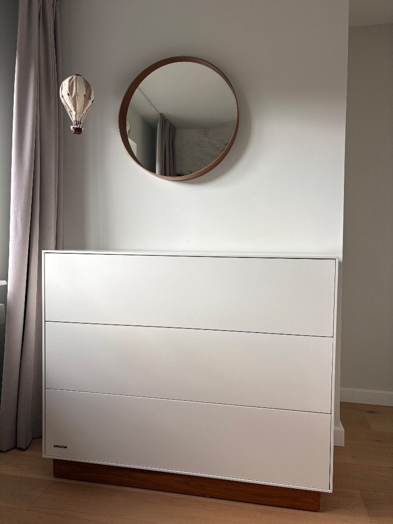 Kidsmill Studio Commode Wit / Walnoot, Kinderen en Baby's, Ophalen, Gebruikt, 50 tot 70 cm, 100 cm of meer