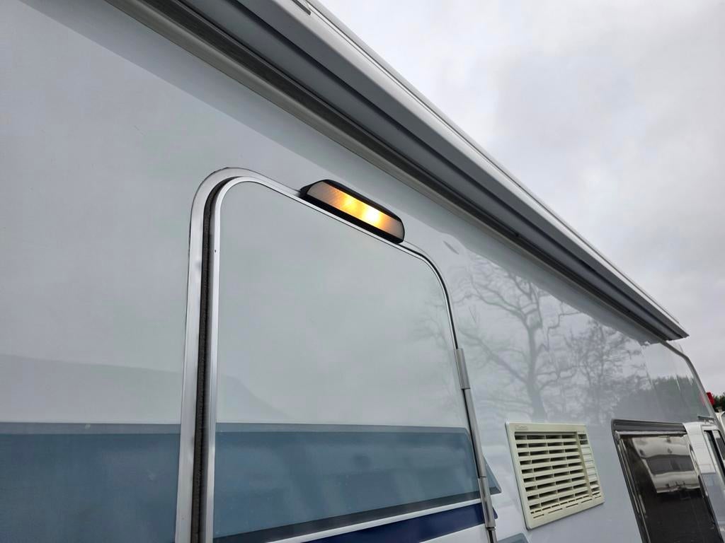 Lichtkapje, voortentlamp voor o.a. Hymer campers, Caravans en Kamperen, Ophalen of Verzenden