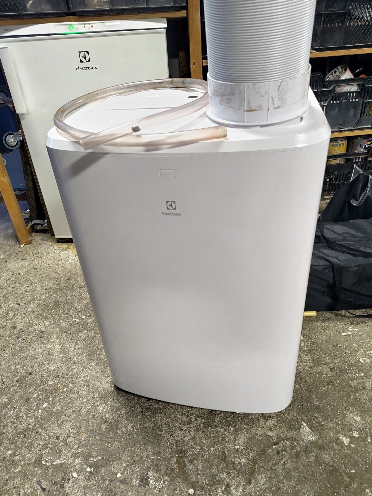 Electrolux Mobiele Airco EXP26U339AW - met app, Ophalen, Gebruikt, Minder dan 60 m³, 3 snelheden of meer