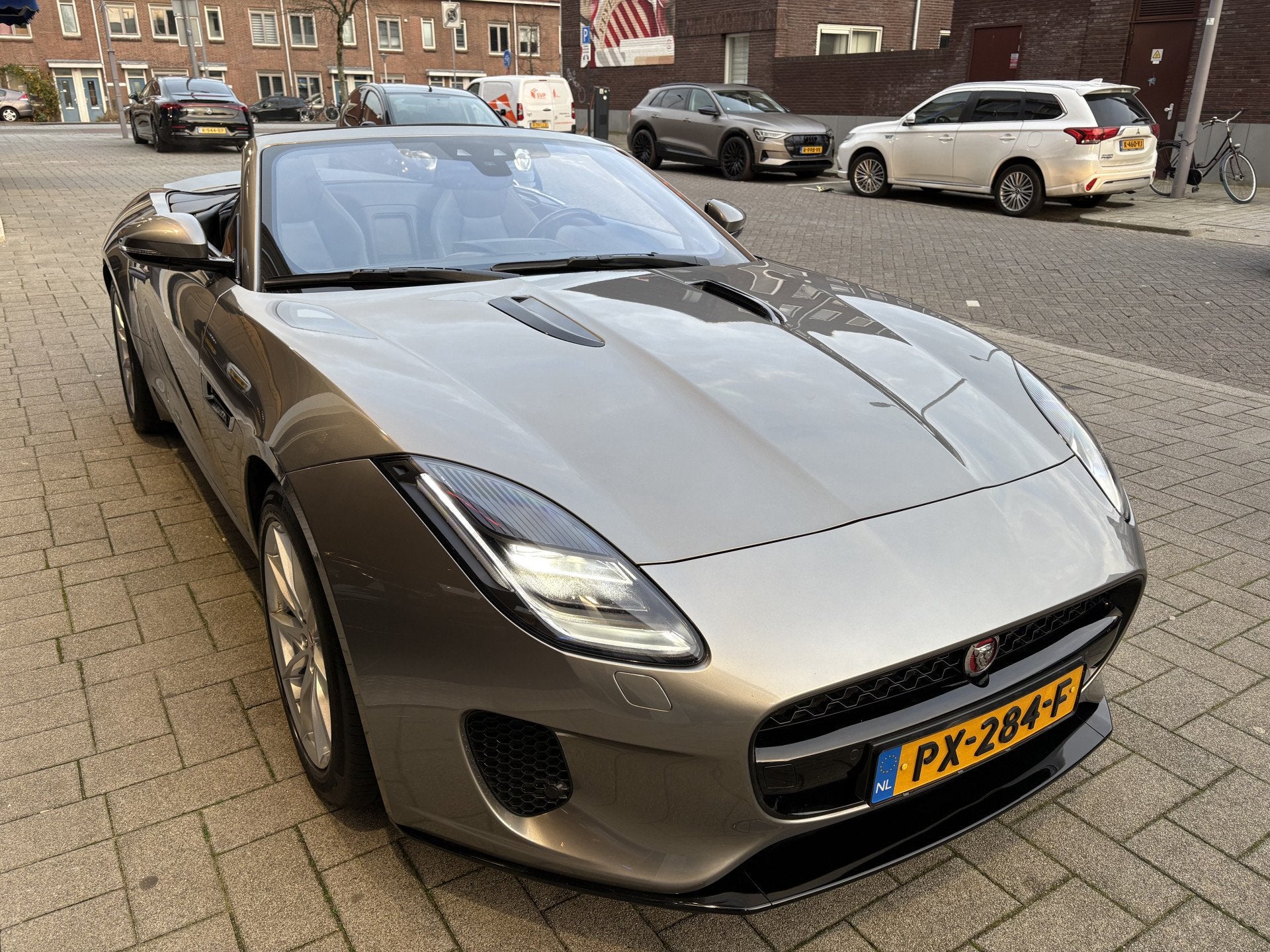 Jaguar F-Type 2.0T R-Dynamic NL AUTO/DEALER O.H (bj 2017), Auto's, Automaat, Achterwielaandrijving, Euro 6, 4 cilinders