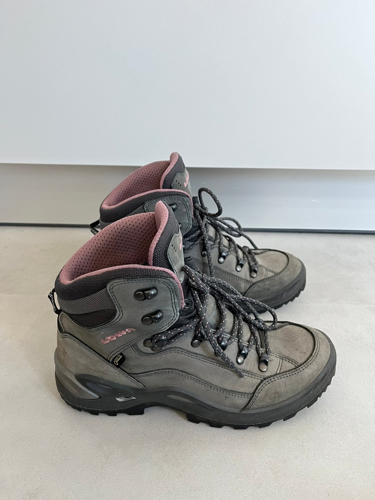 Lowa wandelschoenen maat 41, Sport en Fitness, Bergsport en Wandelen, Ophalen of Verzenden, Gebruikt, Schoenen