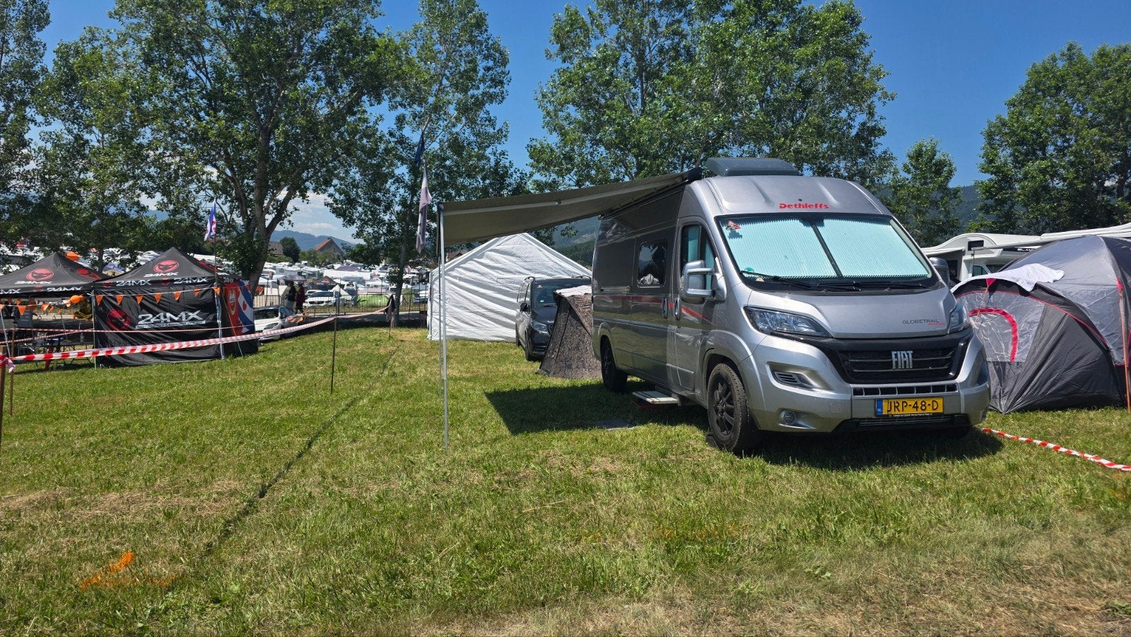 Dethleffs 600 buscamper, uit 05-2025 en slechts 7000 km, Buscamper of Camperbus, Ringverwarming, Tot en met 3, Particulier