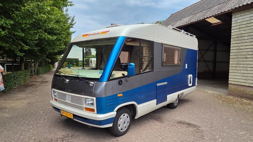 Caravans And Camping Dethleffs