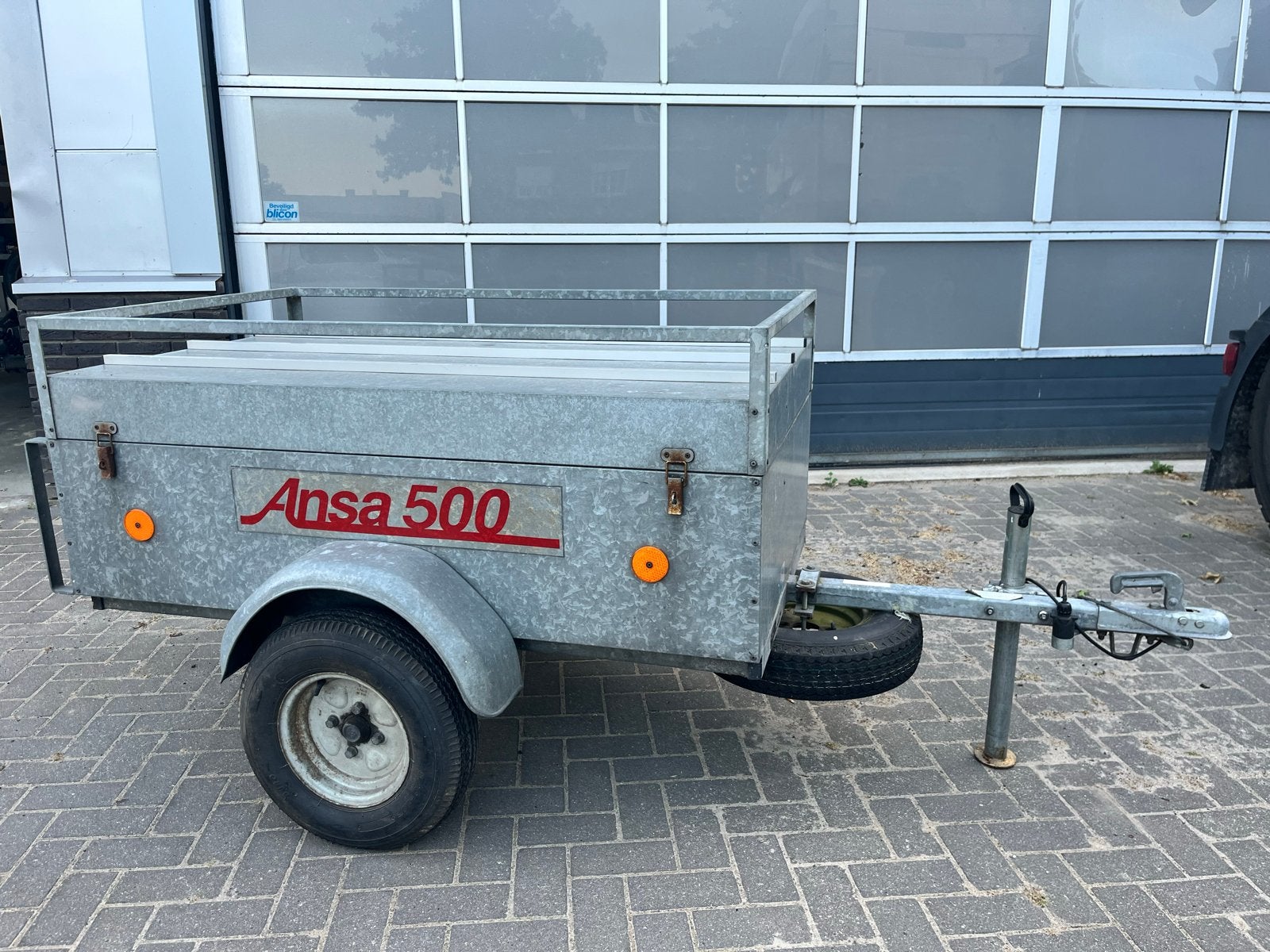 Te huur: vakantie bagagewagen bagage aanhanger aanhangwagen, Ophalen