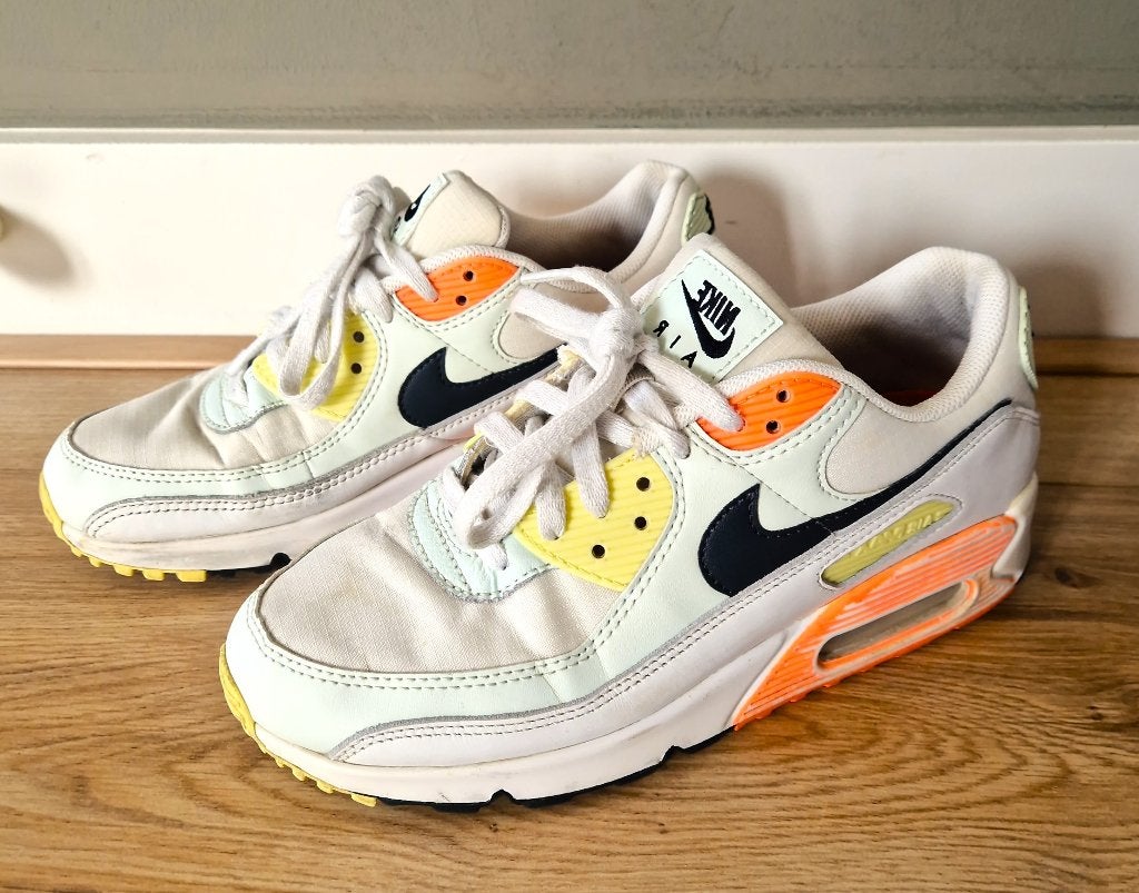 Nike Air Max wit oranje maat 40 = maat 39, Wit, Ophalen of Verzenden, Nike air max, Sneakers of Gympen