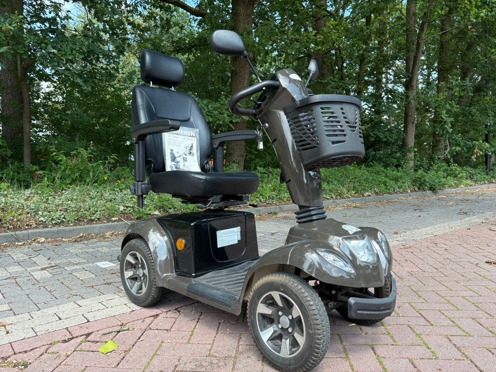 SALE!! Scootmobiel Vermeiren Carpo 4 Limited | Digitaal, Diversen, 10 km/u of minder, Vermeiren, Ophalen of Verzenden, Zo goed als nieuw