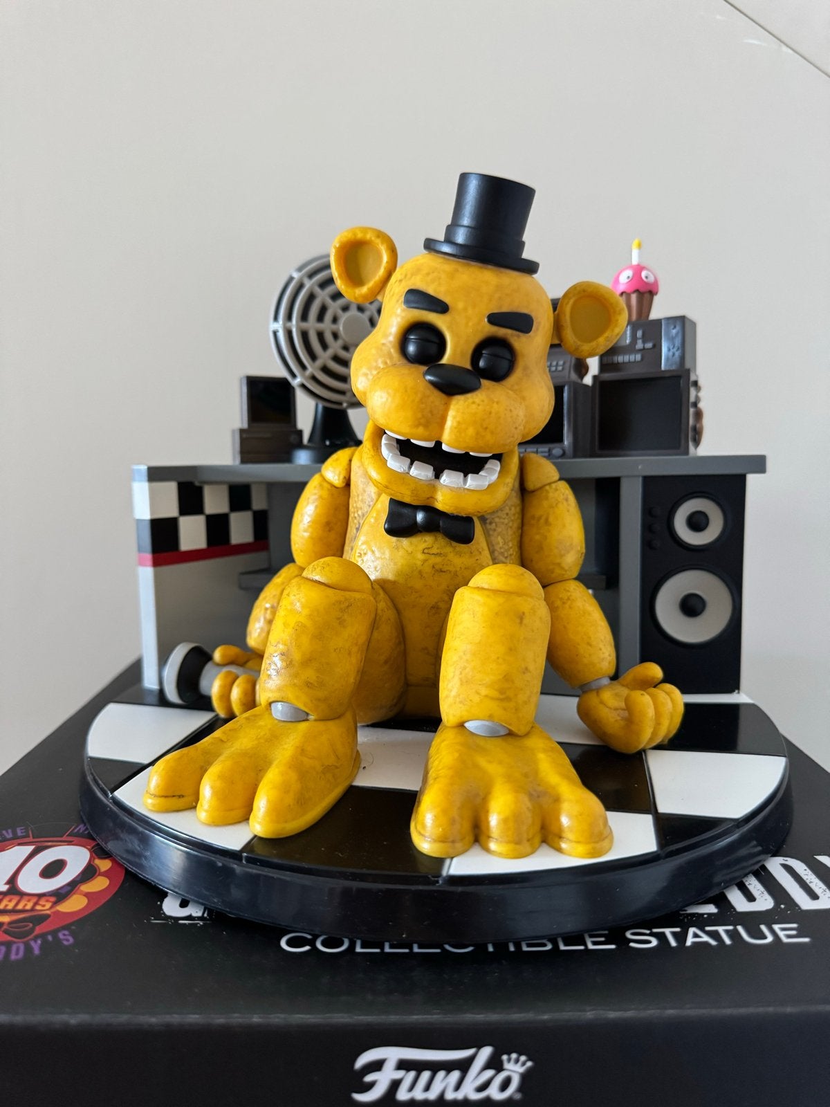 Five Nights at Freddy's Golden Freddy Funko Statue, Ophalen of Verzenden, Zo goed als nieuw