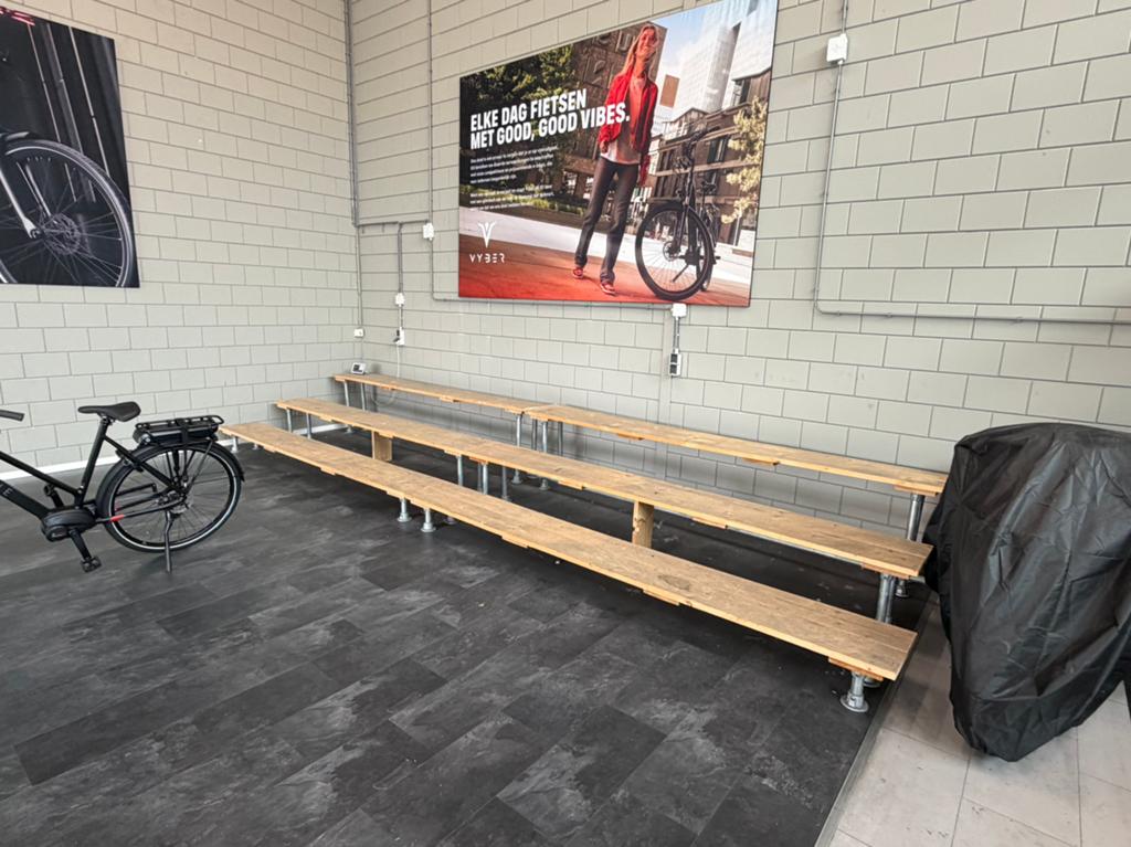 Podium showroom 2x 3 meter lang winkel inrichting, Ophalen of Verzenden