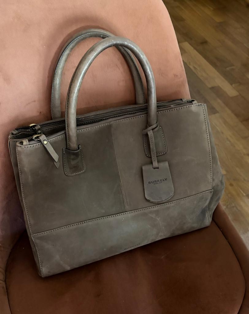 BURKELY SUEDE/LEER TAS, Ophalen of Verzenden, Zo goed als nieuw, Bruin, Handtas
