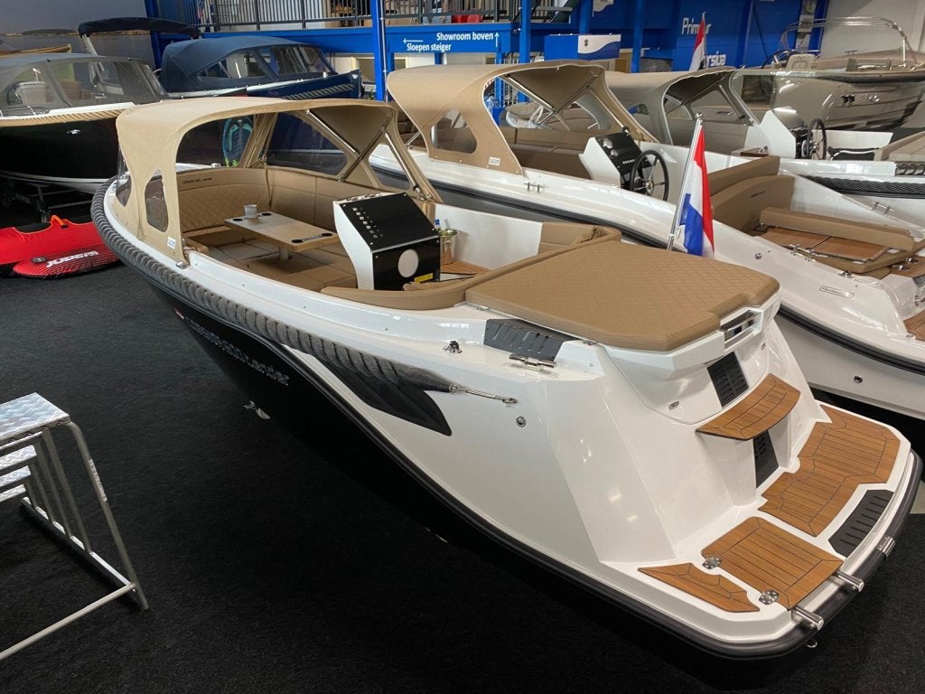 Corsiva 600 Tender | Suzuki 20pk | 2025, Tender, Niet ingevuld, 6 m, 2 m
