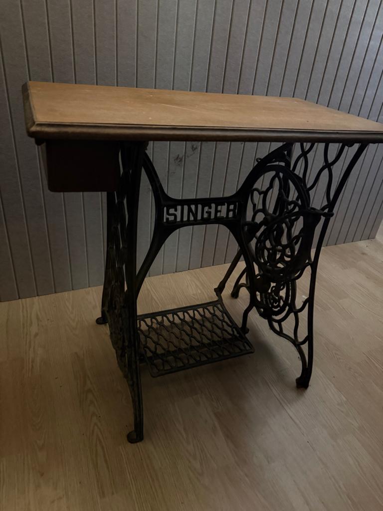 Antieke Singer naaimachine tafel (zonder machine), Antiek en Kunst, Ophalen