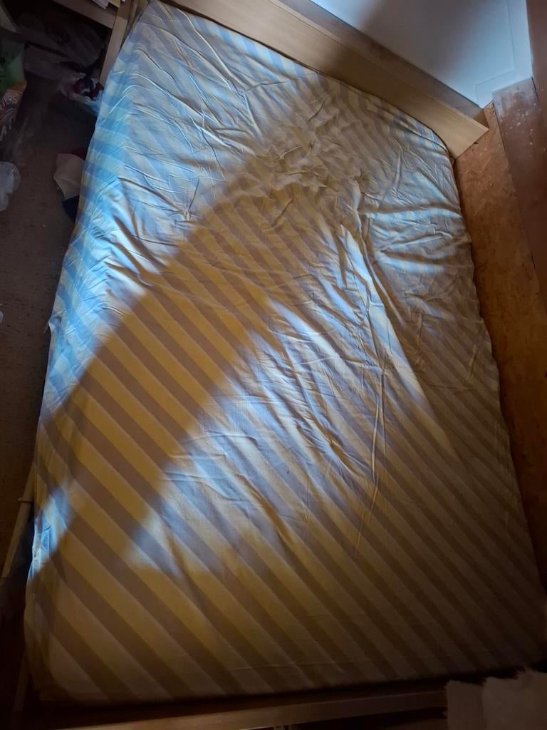 Tweepersoonsbed / twijfelaar met lattenbodem, Ophalen, Gebruikt, Bruin, Tweepersoons