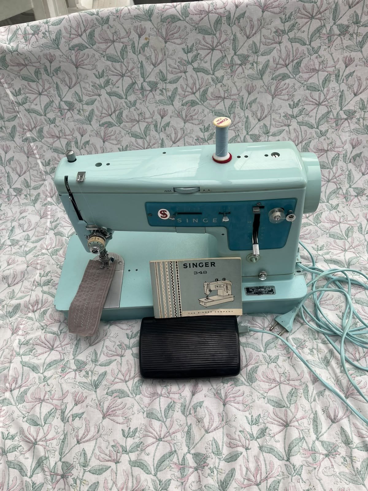 Naaimachine Singer, Ophalen, Zo goed als nieuw, Naaimachine, Singer