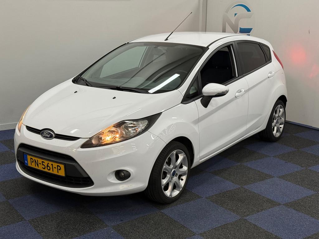 Ford Fiesta 1.25 Trend / NETTE AUTO / NIEUWE APK / RIJDT SCH, Voorwielaandrijving, Euro 5, 1242 cc, 82 pk