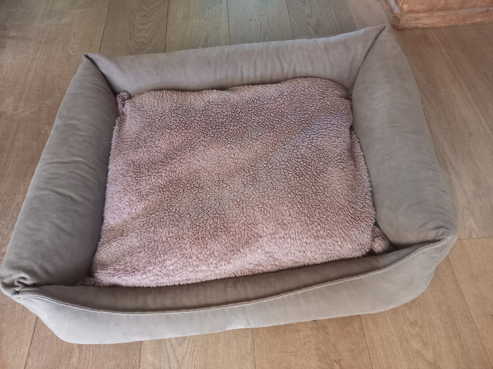 beeztees Hondenmand, Dieren en Toebehoren, Ophalen, Gebruikt