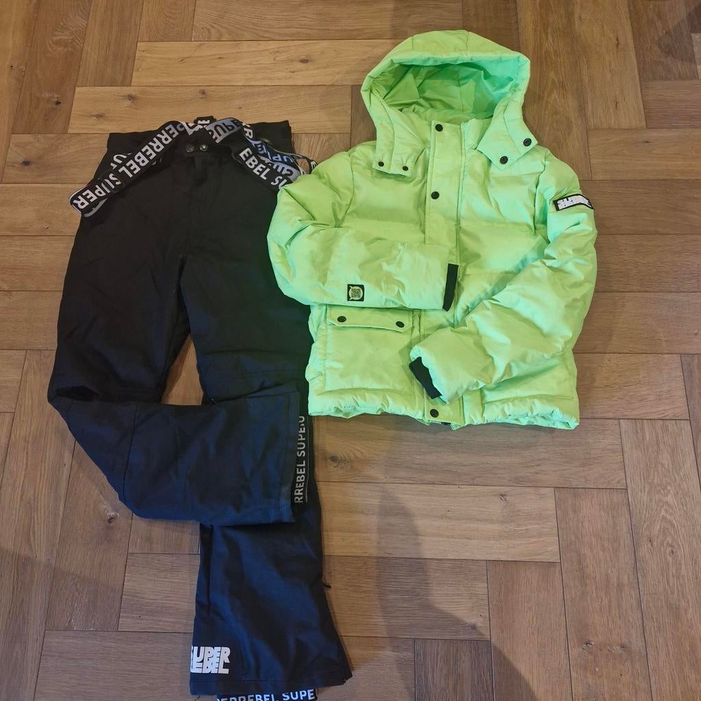 Superrebel Ski Set - Jas en Broek maat 164/176. Perfect, Ophalen of Verzenden, Zo goed als nieuw, Jongen of Meisje