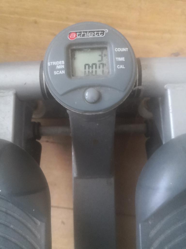 Mini stepper, Sport en Fitness, Fitnessapparatuur, Ophalen, Buik, Stepapparaat, Zo goed als nieuw