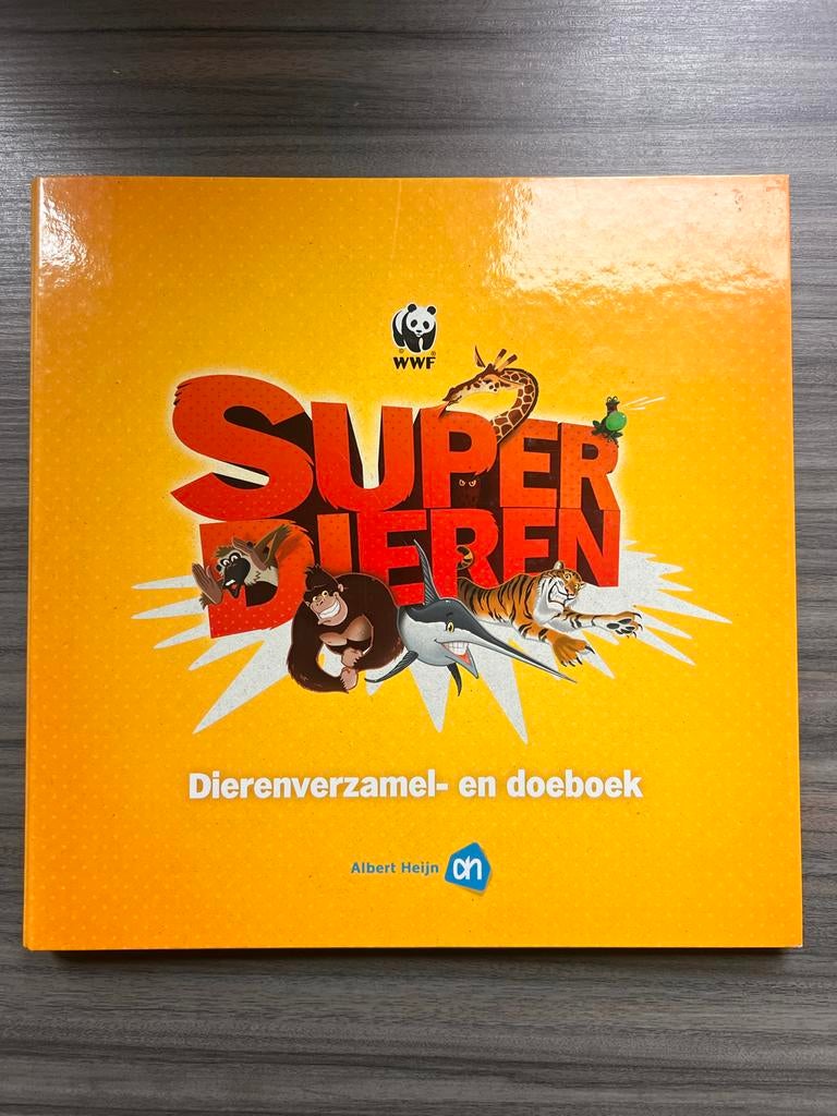 AH Superdieren boek, Ophalen of Verzenden, Zo goed als nieuw, Catalogus